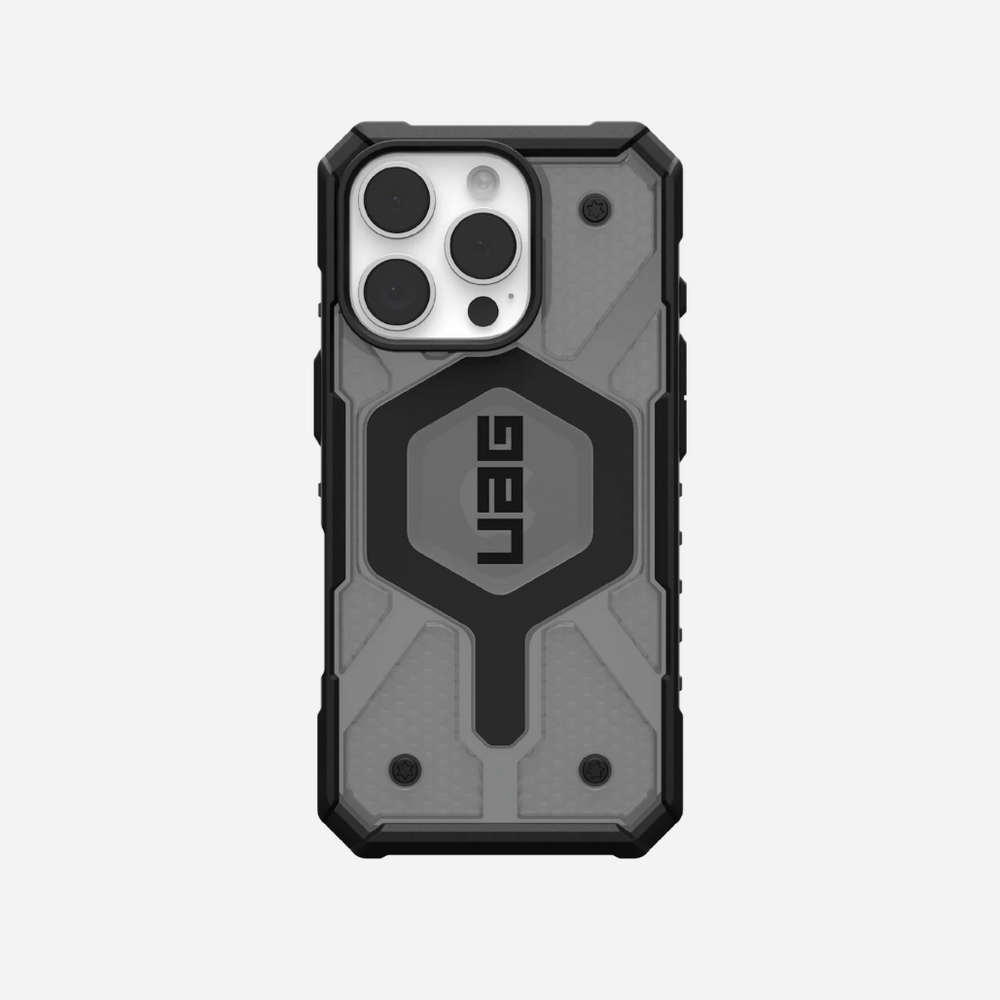 Pathfinder Clear MagSafe Case for Apple iPhone 16 Series