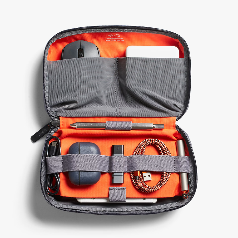 Tech Kit Carryology Essential Edition